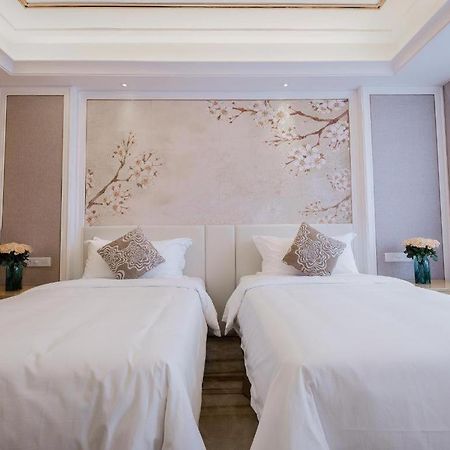 เวียนนา อินเตอร์เนชั่นแนล เสินเจิ้น เทียนอัน ดิจิทัล ซิตี้ Hotel เซินเจิ้น ภายนอก รูปภาพ
